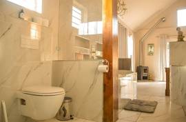 Stunning Farmhouse & Separate Cottages For Sale in Kokstad KwaZulu-Natal South Africa