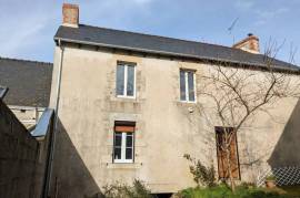 Houses for sale - 5 rooms - 113 m2 - FORGES DE LANOUEE - (56120)