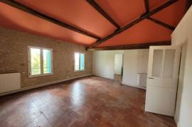 Beautiful Town House, Garage, Small Garden And Terraces Beautiful Town House, Garage, Small Garden And Terraces