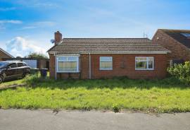 3 bedroom, Detached bungalow for sale