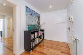 Penthouse 3+1 beds apartment with balcony and garage