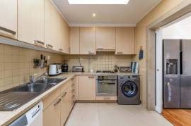 Penthouse 3+1 beds apartment with balcony and garage