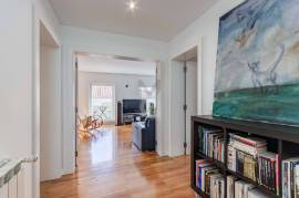 Penthouse 3+1 beds apartment with balcony and garage