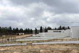 Moradia Isolada T4 em Casal dos Matos com 1.000m2 de terreno