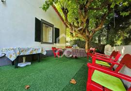 House with 3+2 Bedrooms - Matriz - Ribeira Grande