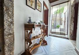 House with 3+2 Bedrooms - Matriz - Ribeira Grande