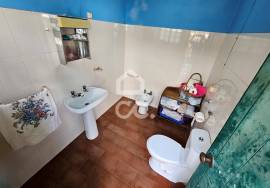 House with 3+2 Bedrooms - Matriz - Ribeira Grande