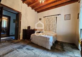 House with 3+2 Bedrooms - Matriz - Ribeira Grande