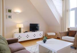 Elegant 3-Bedroom Duplex Apartment  with Ocean Views in Palheiro Village, Funchal