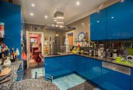 Panoramic Ocean and Funchal views from premium villa in Neves