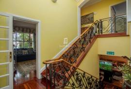 Panoramic Ocean and Funchal views from premium villa in Neves