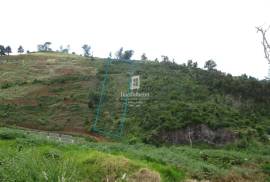 Large plot near the Casa Velha hotel for development