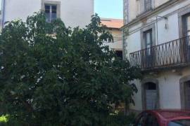 3 Bed Terraced house For Renovation For Sale In Vallespecara Italy