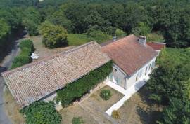 Charming 3 Bedroom Renovated Stone Property in Tranquil Countryside Setting - €253,950