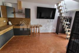 Small Hotel/Apartment rental business opportunity available LP33631