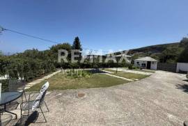 Apartment 160 sq.m for sale
