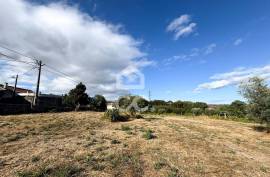 Land in zone H2 with feasibility of construction 6 km from the City Center