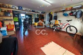 3 bedroom villa with garage - São Mateus