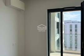 Luxury waterfront apartments with private access to the sea