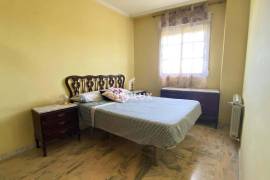 Apartment for sale in Don Benito – Pre-owned in Las Albercas area with garage and storage room