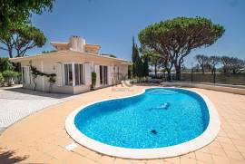 Fantastic investment opportunity near Quinta do Lago