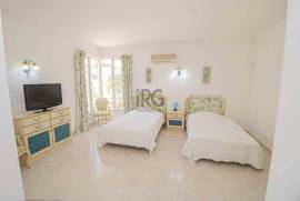 Fantastic investment opportunity near Quinta do Lago