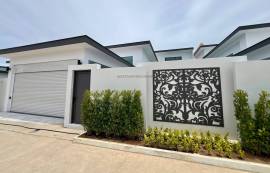 Luxury 3 Bed Villa For Sale in Layan Residence East Pattaya