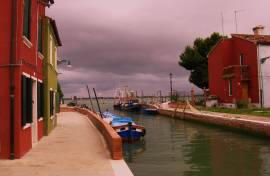 Excellent 2 Bed House for Sale In Burano Venezia