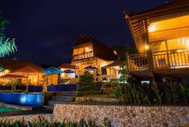 Luxury 6 BED Lembongan Hilltop Retreat Villa and Hilltop Views For Sale In Nusa Lembongan Bali