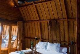 Luxury 6 BED Lembongan Hilltop Retreat Villa and Hilltop Views For Sale In Nusa Lembongan Bali