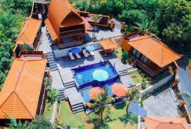 Luxury 6 BED Lembongan Hilltop Retreat Villa and Hilltop Views For Sale In Nusa Lembongan Bali