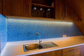 Luxury 6 BED Lembongan Hilltop Retreat Villa and Hilltop Views For Sale In Nusa Lembongan Bali