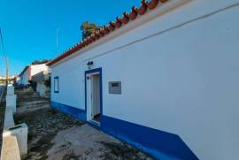 Excellent 2 Bed Bungalow For Sale In Monsaraz
