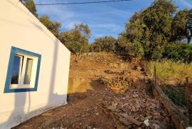 Excellent 2 Bed Bungalow For Sale In Monsaraz