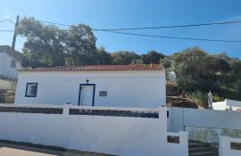Excellent 2 Bed Bungalow For Sale In Monsaraz
