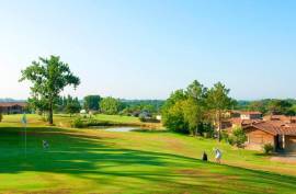 2 Bed House For Sale In Les Maisons du Golf d’Armagnac Eauze