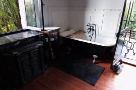 Excellent 6 Bed House For Sale In Avesnelles Nord