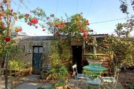 Excellent 6 Bed House For Sale In Avesnelles Nord