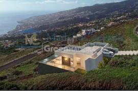 Building land with approved project Building land with approved project