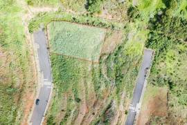 Building land with approved project Building land with approved project