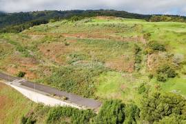 Building land with approved project Building land with approved project