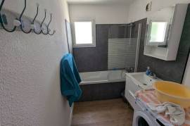 Flats / Apartments for rent - 3 rooms - 56 m2 - PLOERMEL - (56800)