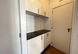 3+1 bedroom apartment with garage for rent on Rua Marechal Saldanha