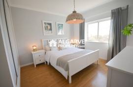 Charming 3-bedroom semi-detached villa with sea view in Boliqueime