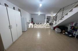 Charming 3-bedroom semi-detached villa with sea view in Boliqueime
