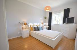 Charming 3-bedroom semi-detached villa with sea view in Boliqueime