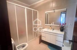 2 bedroom apartment for rent in Aver-o-Mar