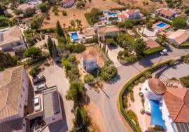 Plot with Approved Project for a 3-Bedroom Villa with Pool & Sea Views | Carvoeiro