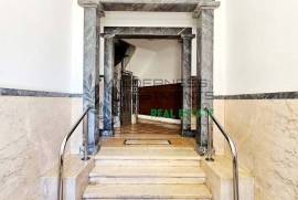 5-Bedroom (4+1) Apartment in Avenidas Novas | Gulbenkian, Lisbon