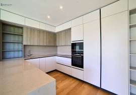 Elegance and Exclusivity in Vilamoura – 2 Bedroom Villa with Private Pool in Central Area